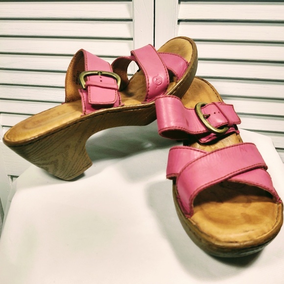 Born Shoes - BORN PINK LEATHER WEDGE SANDALS SIZE 10